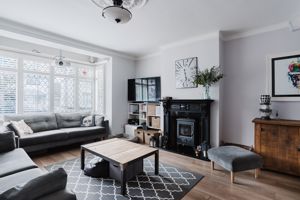 Lounge- click for photo gallery